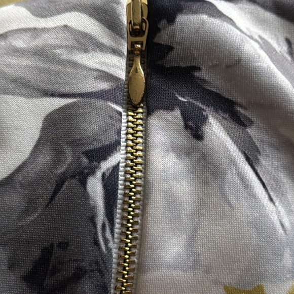 Tahari Arthur S. Levine Petite floral blossom sheath sleeveless dress Sz 10P - Picture 5 of 7